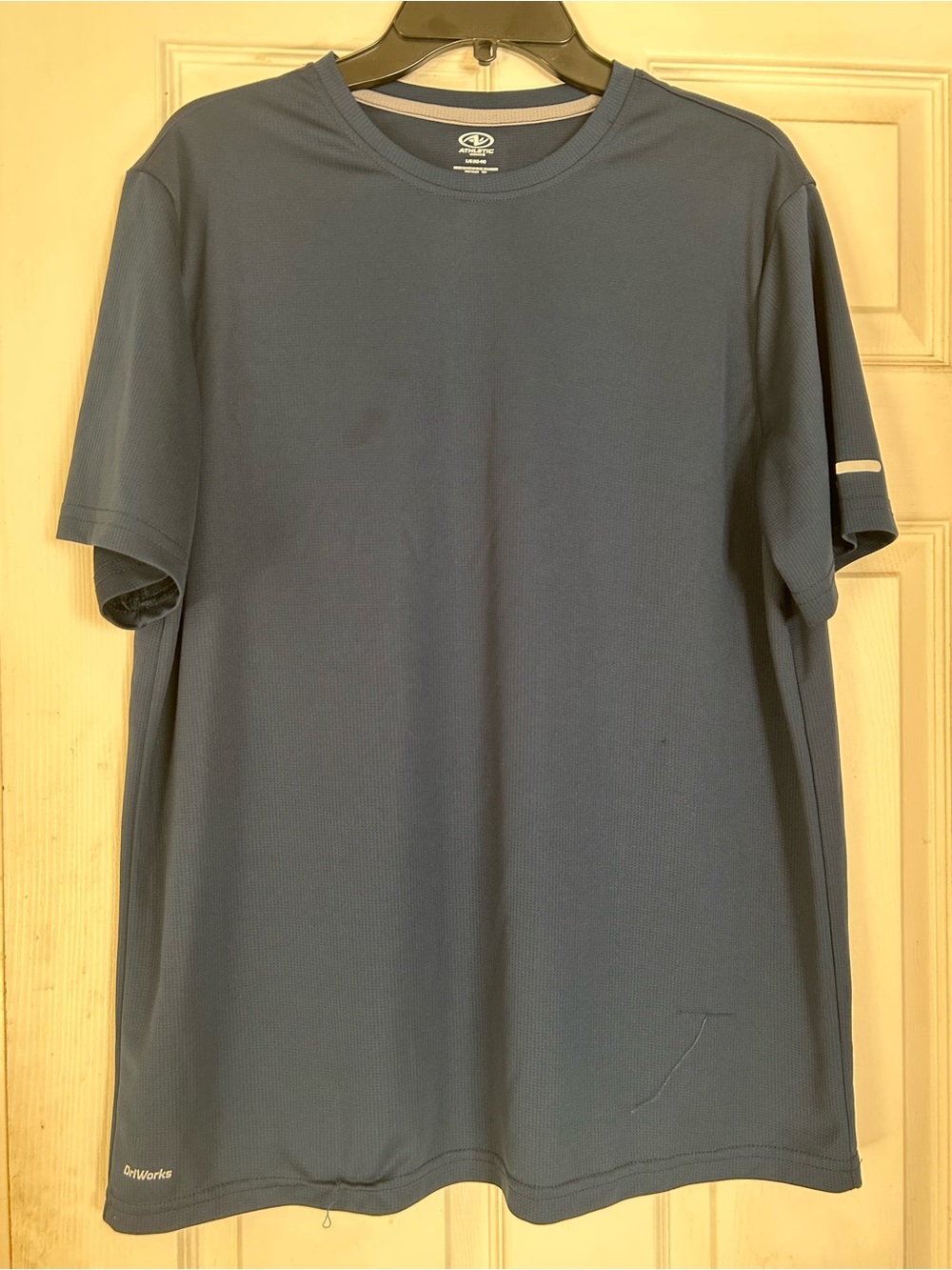 Athletic Works Blue Short Sleeve Crew Neck Performance Tee